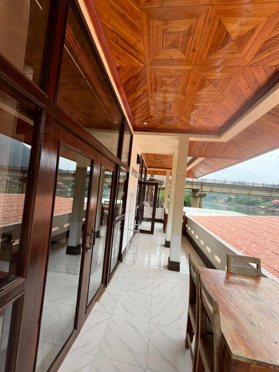 Hotel Cam U View Bungalow Nongkhiaw Esterno foto
