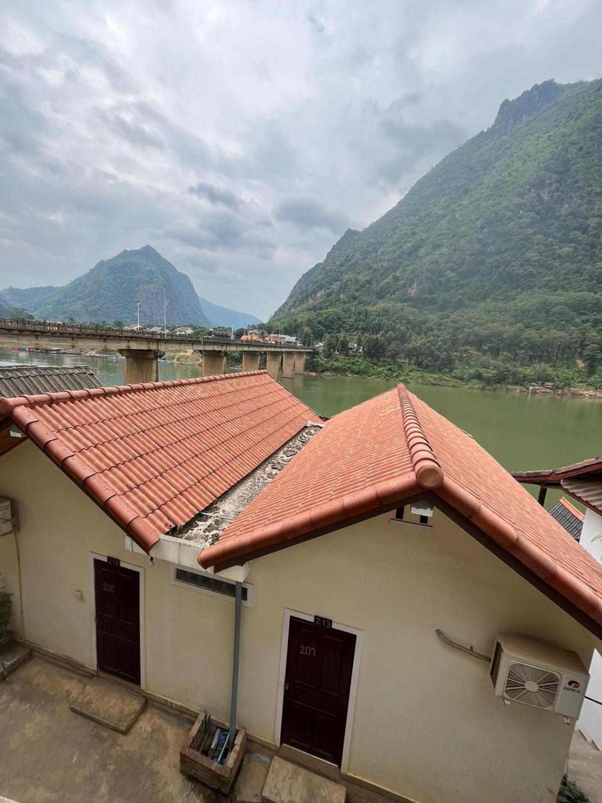 Hotel Cam U View Bungalow Nongkhiaw Esterno foto