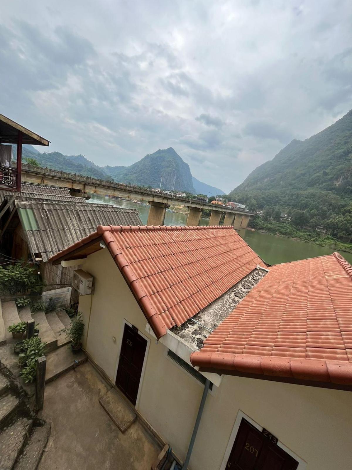 Hotel Cam U View Bungalow Nongkhiaw Esterno foto
